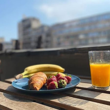 2 Bedroom Apartment With Terrace In City Center Бухарест Экстерьер фото